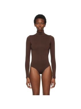 SKIMS Essential Mock Neck
Long Sleeve Bodysuit